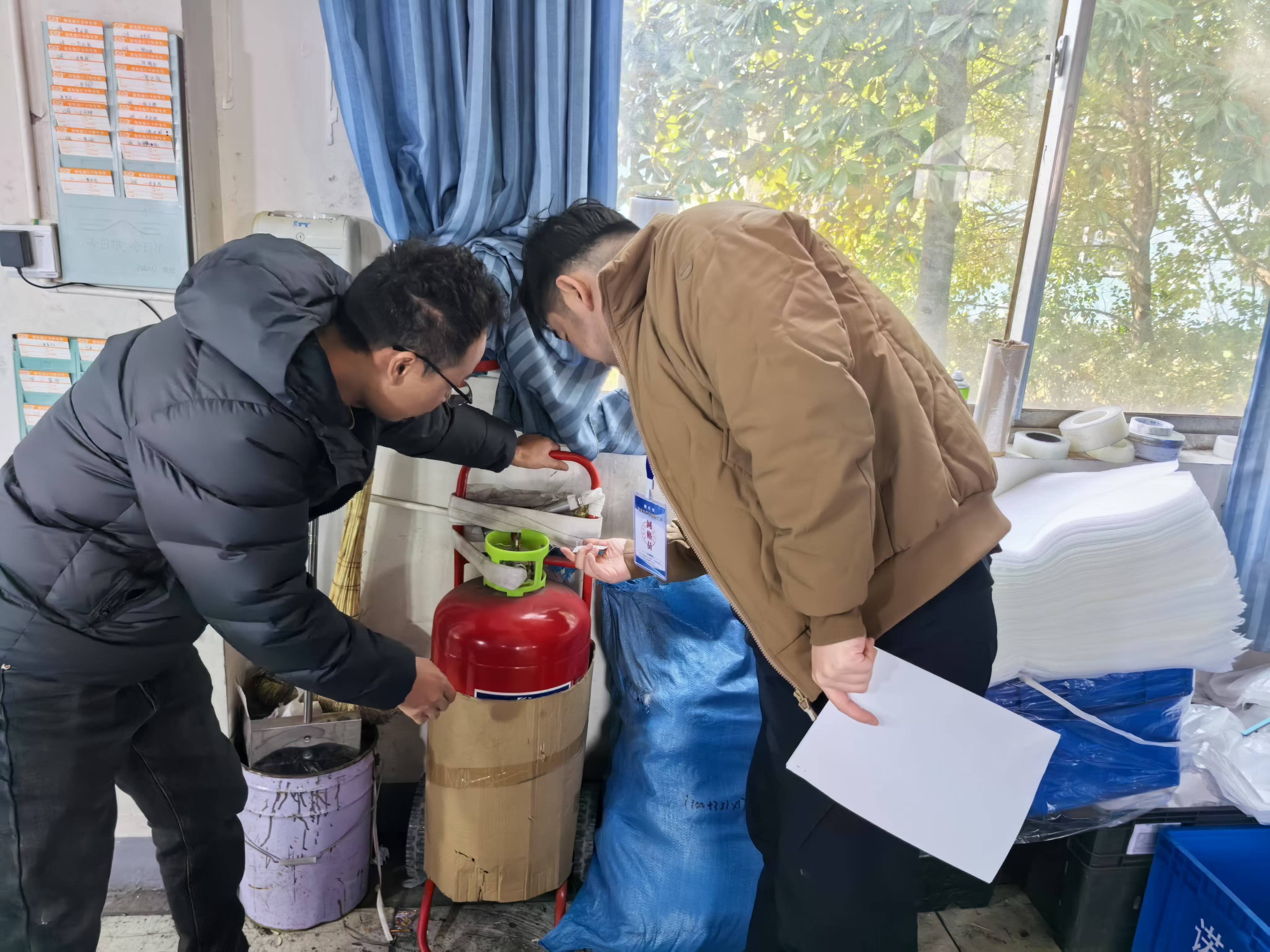 焦澗村全面開展安全生產與消防檢查，筑牢安全防線