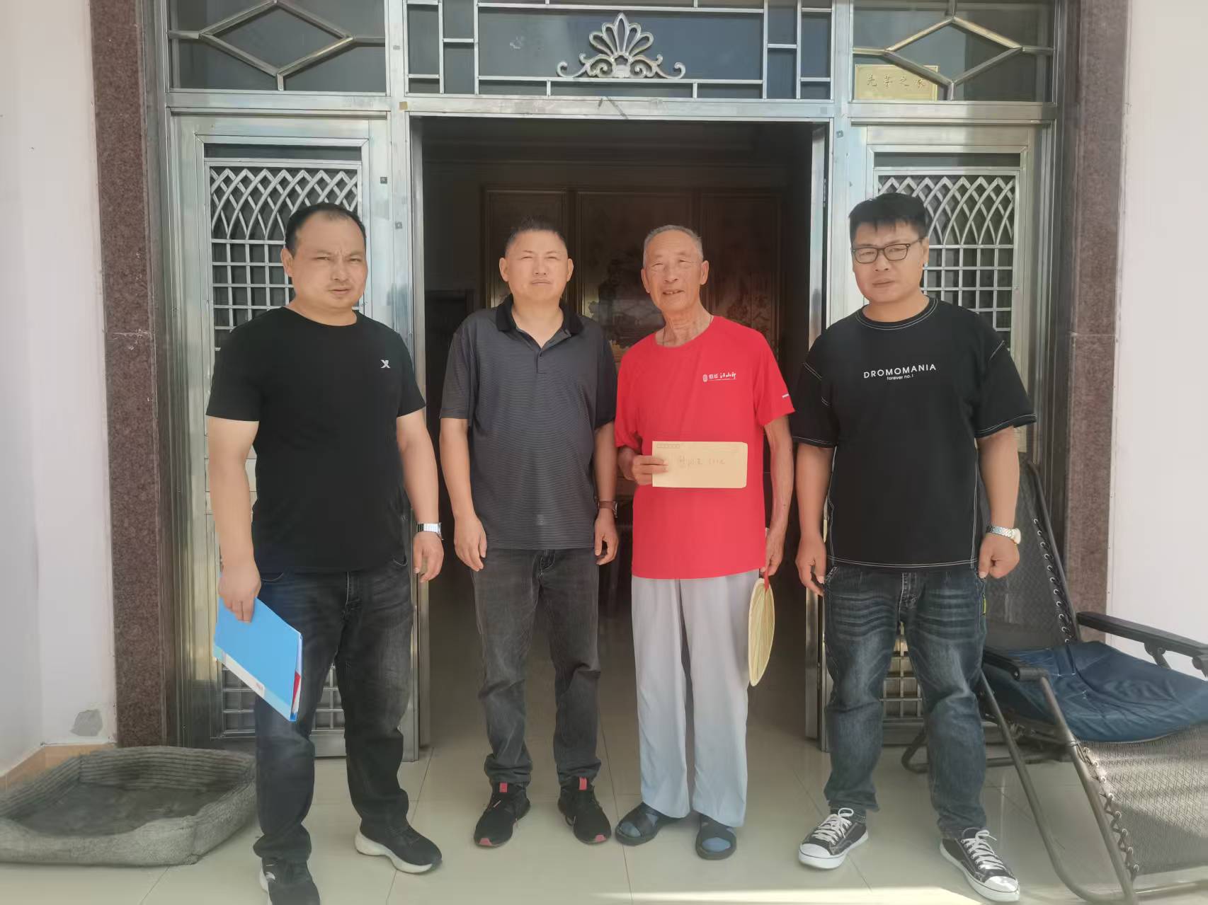 銅城鎮(zhèn)長塘村：情暖退役軍人 走訪慰問在行動(dòng)