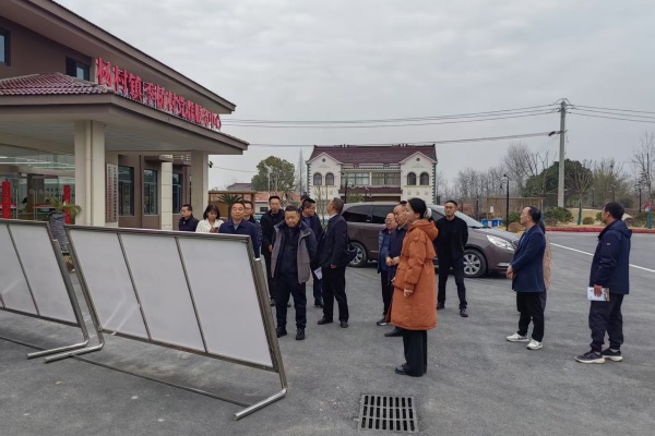 四川涼山州大橋水電開發(fā)有限公司領導一行赴季橋村參觀調研